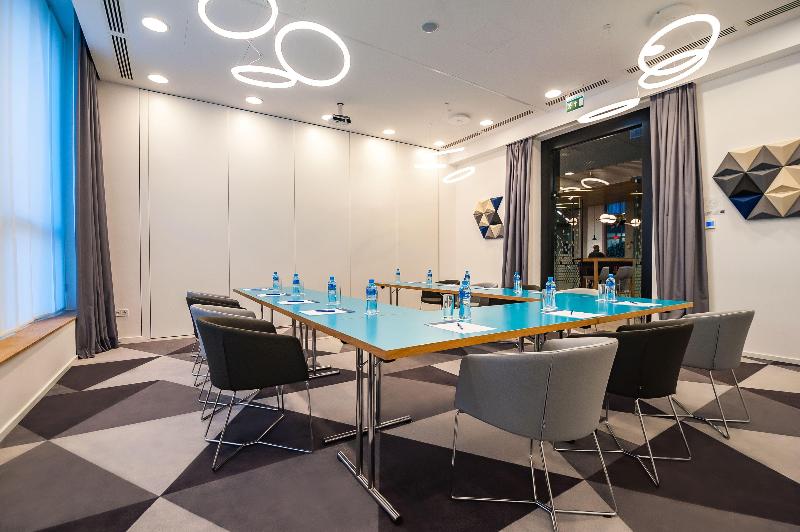 Holiday Inn Express Tbilisi - Avlabari image