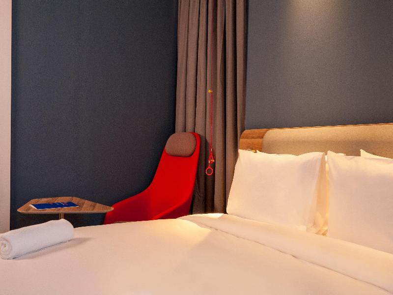 Holiday Inn Express Tbilisi - Avlabari image