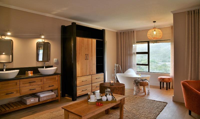 GARDEN ROUTE SAFARI CAMP image
