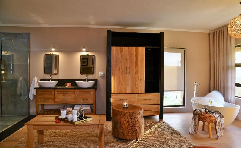 GARDEN ROUTE SAFARI CAMP image