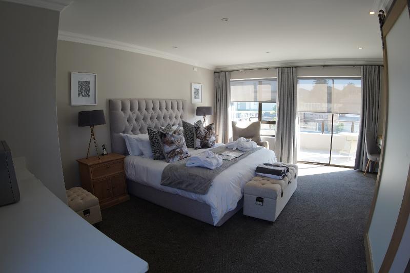 Bay Lodge on the Beach