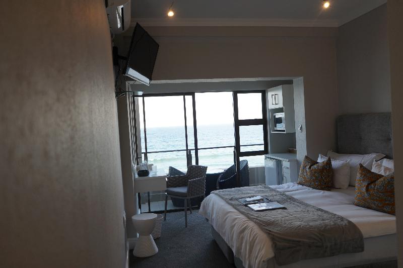 Bay Lodge on the Beach