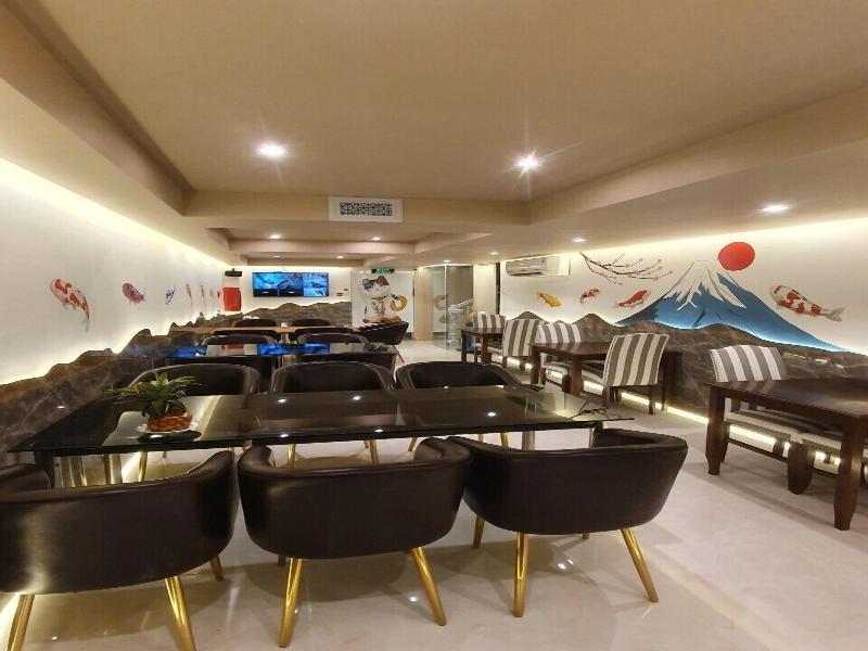 SAIGON BY NIGHT LUXURY HOTEL image