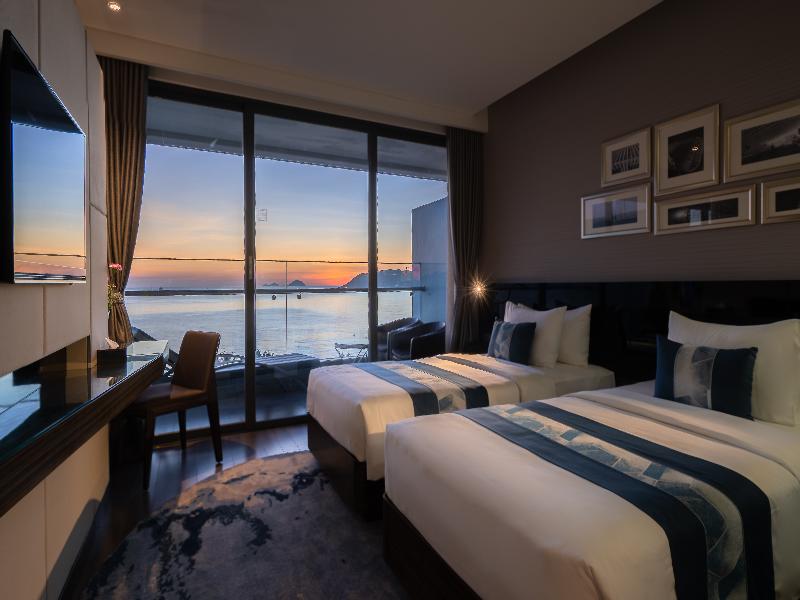 Queen Ann Nha Trang Hotel image