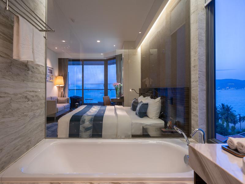 Queen Ann Nha Trang Hotel image