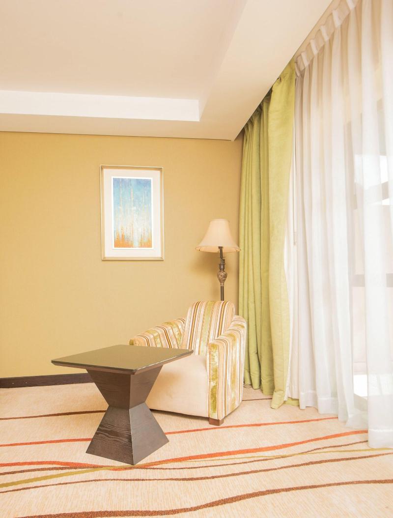 Crossroads Hotel Blantyre image