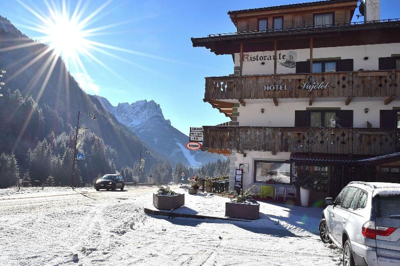 Hotel Vajolet image