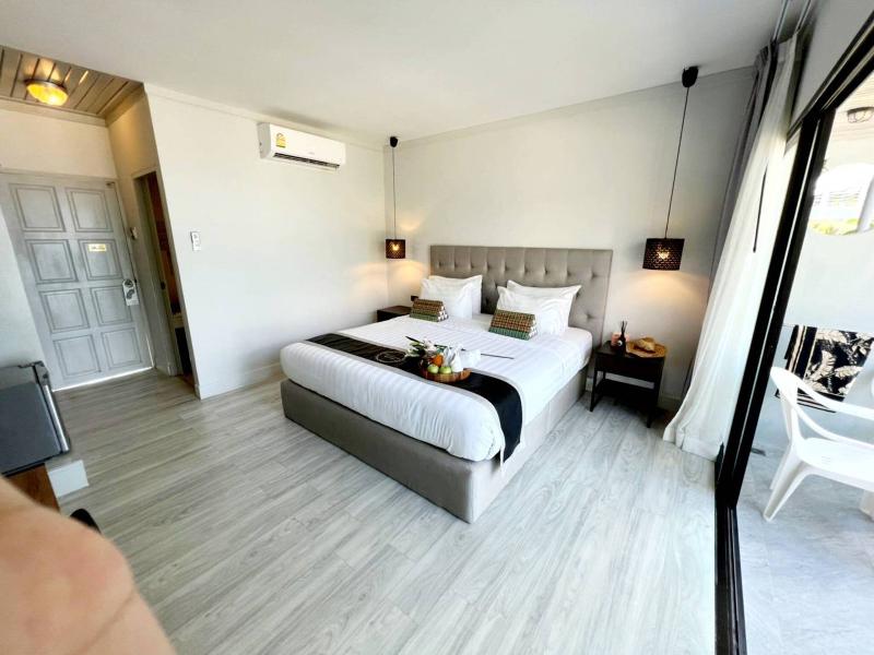 Thai Kamala Beach Front image