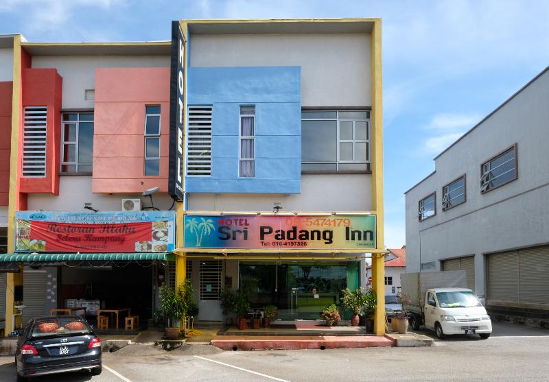 OYO 603 Sri Padang Inn