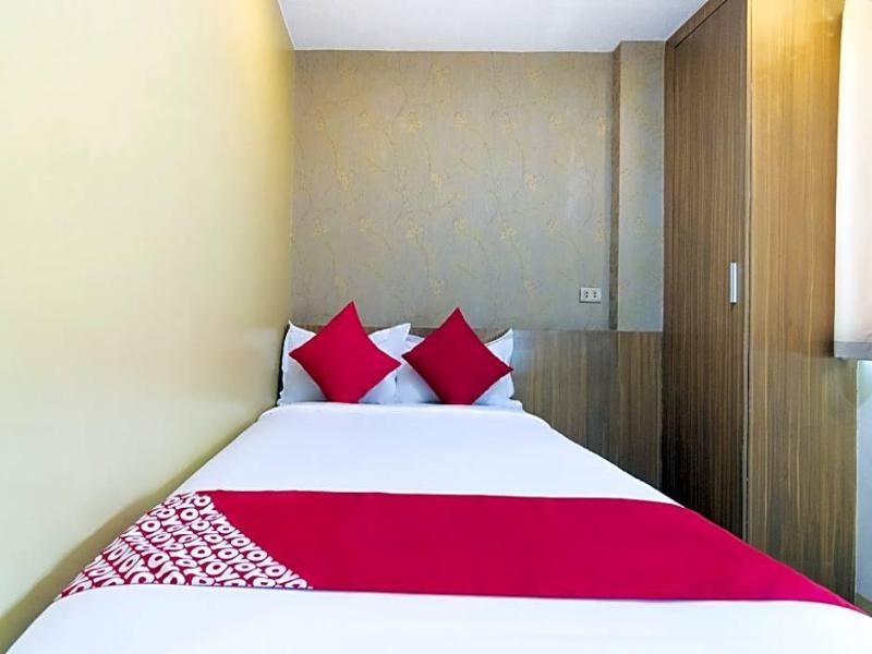 Starlight Bed and Breakfast image