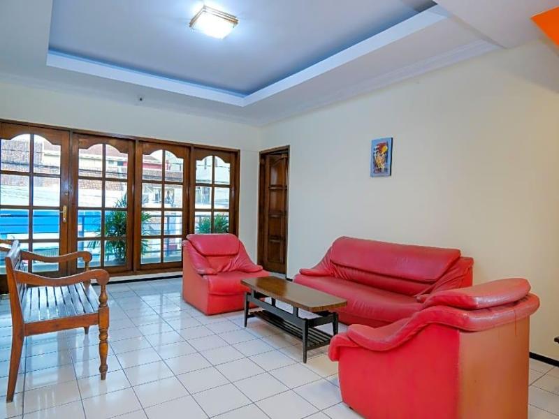  206 Hotel Candra Kirana image