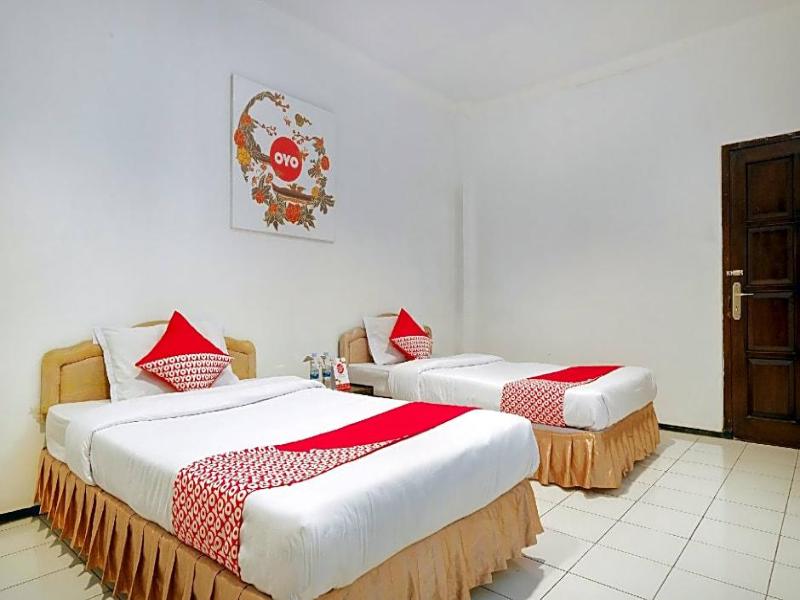  206 Hotel Candra Kirana image