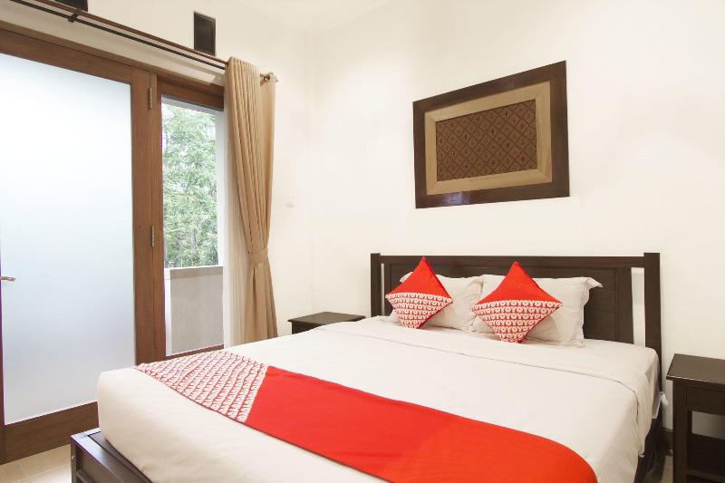 261 Sasono Putro Guest House image