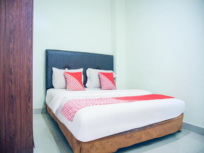 Hotel O Angkatan 45 Near Istana Gubernur image