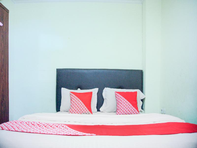 Hotel O Angkatan 45 Near Istana Gubernur image