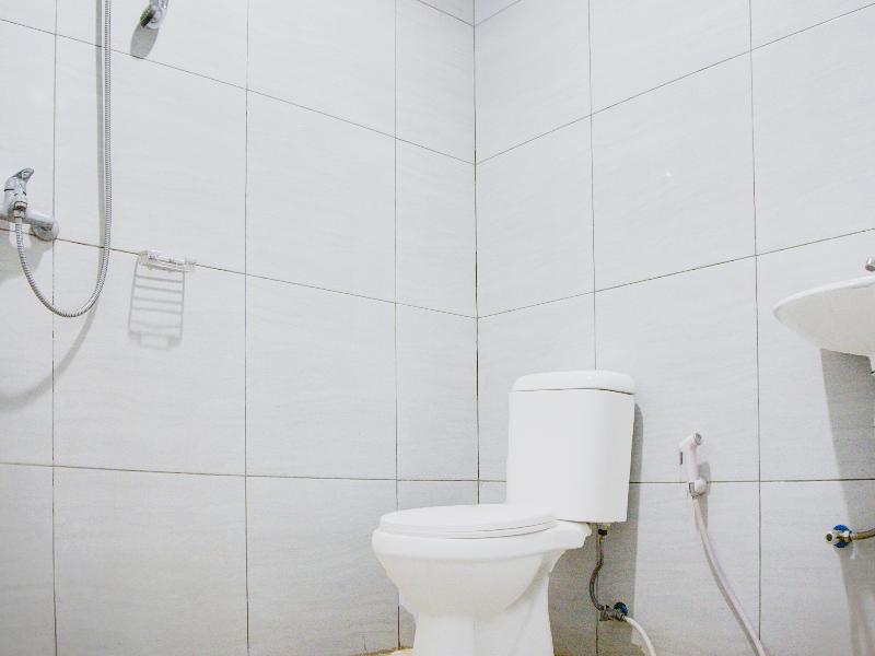 Hotel O Angkatan 45 Near Istana Gubernur image