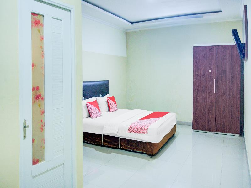 Hotel O Angkatan 45 Near Istana Gubernur image