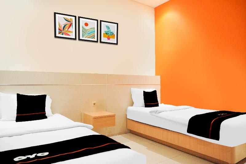 Townhouse Oak Palembang near Palembang Golf Club image