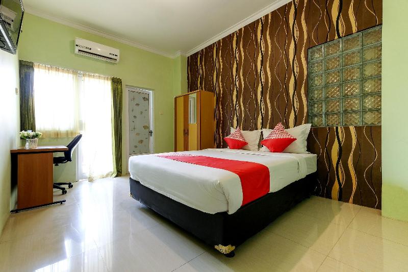 OYO 338 Guest House Omah Manahan Syariah