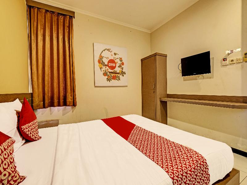 Super OYO 389 Sky Guesthouse image