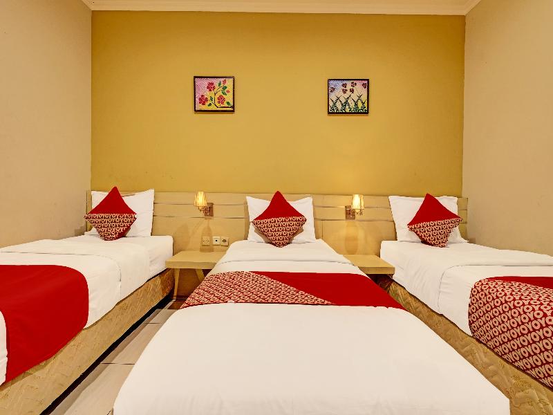 Super OYO 389 Sky Guesthouse image