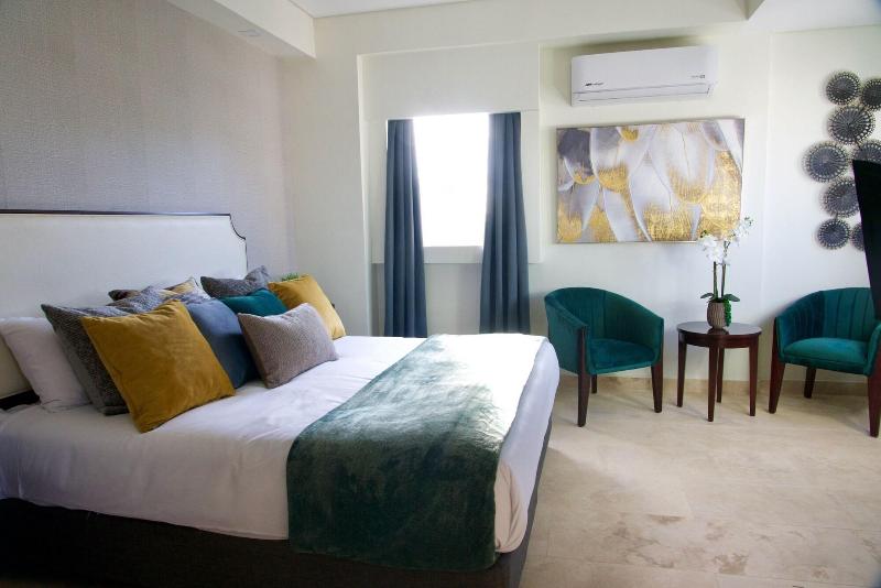 Rio Suites Hotel & Apartments image