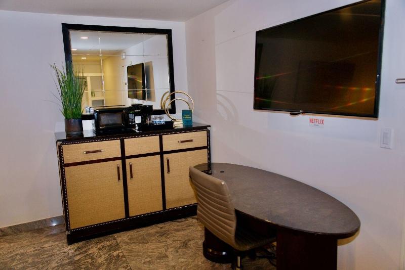 Rio Suites Hotel & Apartments image