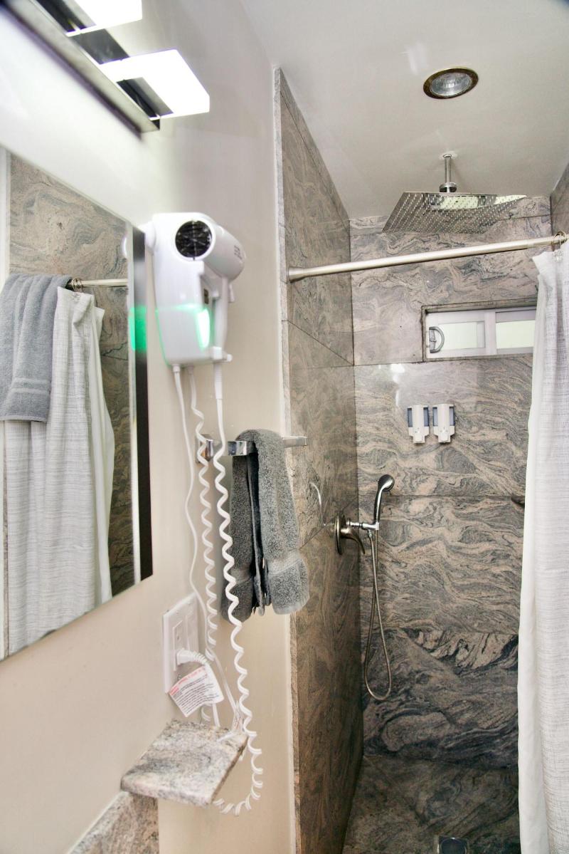 Rio Suites Hotel & Apartments image