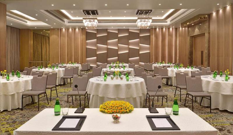 Radisson Mumbai Andheri Midc