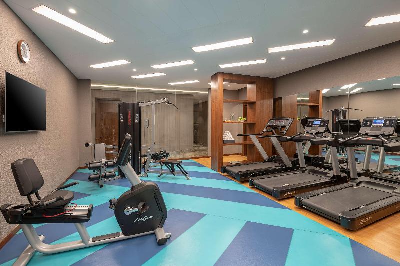 Radisson Mumbai Andheri Midc