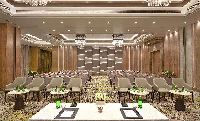 Radisson Mumbai Andheri Midc