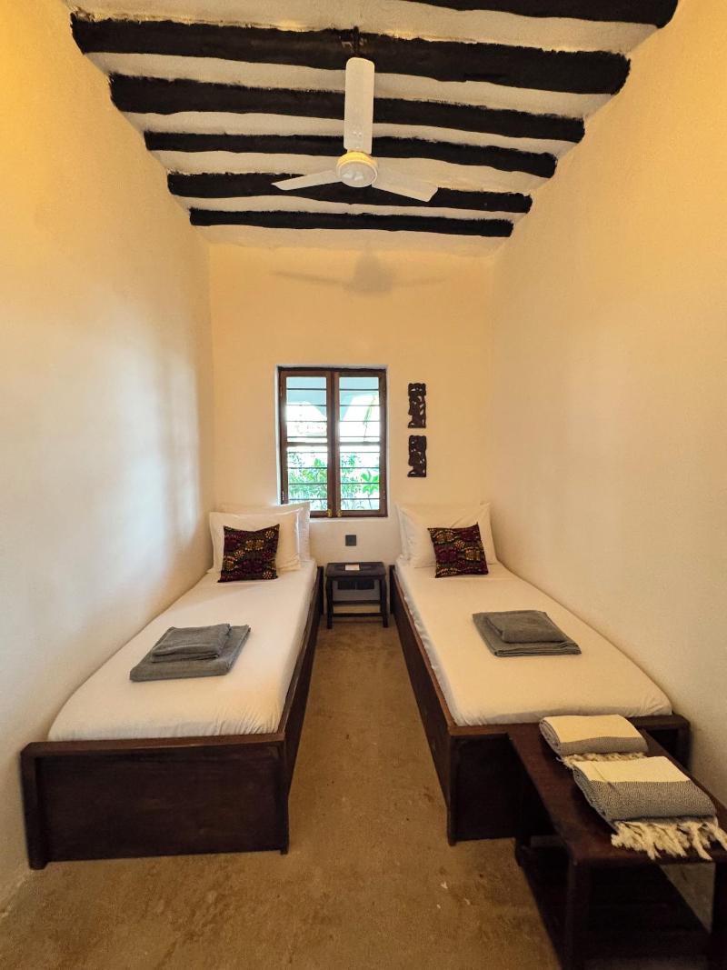 Asali Beach House image