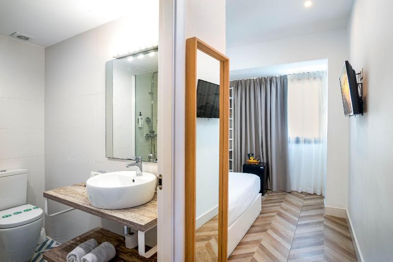Duna Hotel Boutique image