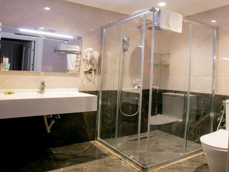 Theatrum Hotel Baku image