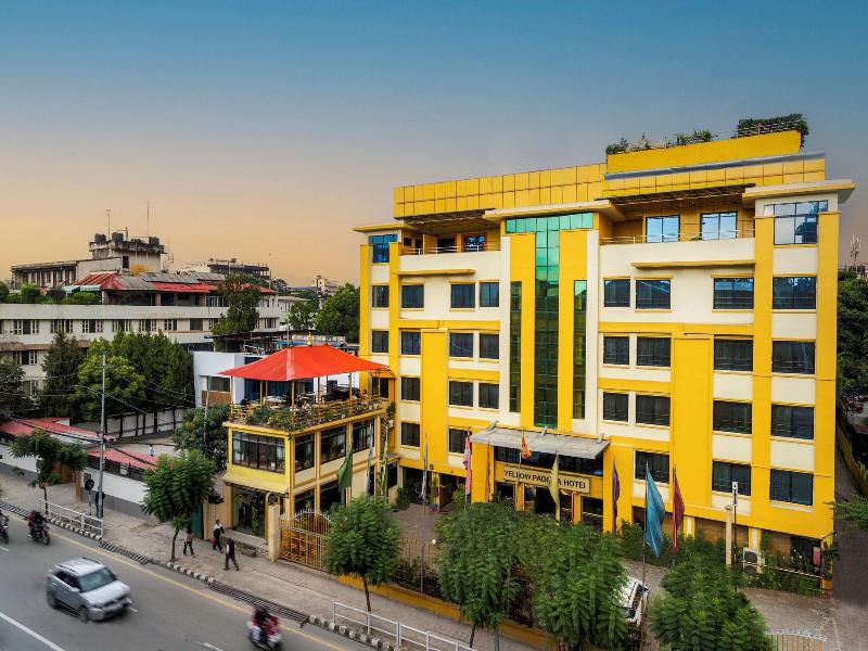 Yellow Pagoda Hotel image