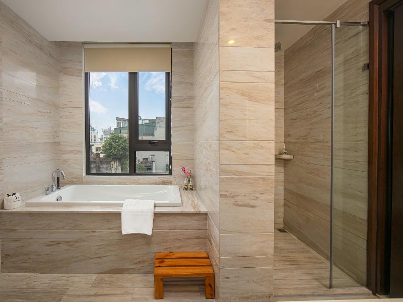 The Oriental Jade Hotel image
