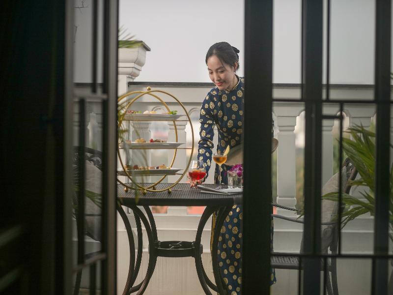 The Oriental Jade Hotel image