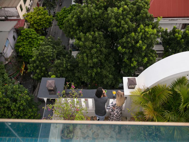 The Oriental Jade Hotel image