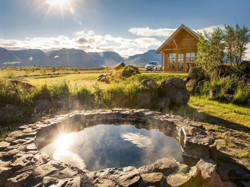 Hestasport Cottages image