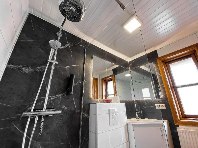 Hestasport Cottages image