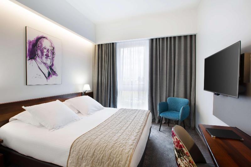 Best Western Plus Hotel Les Humanistes image