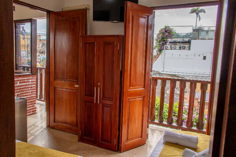 Casa Centenario image