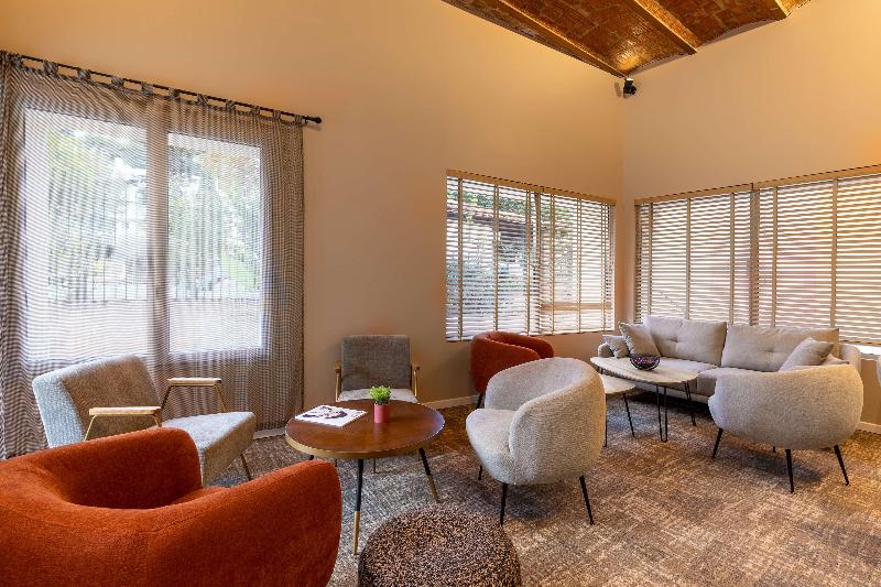 Best Western Hotel & SPA Coeur De Cassis image