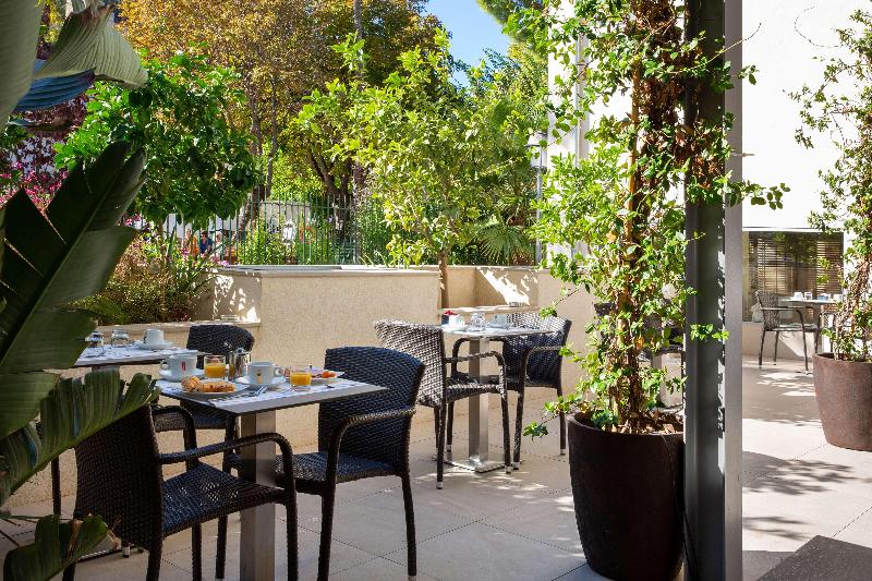Best Western Hotel & SPA Coeur De Cassis image