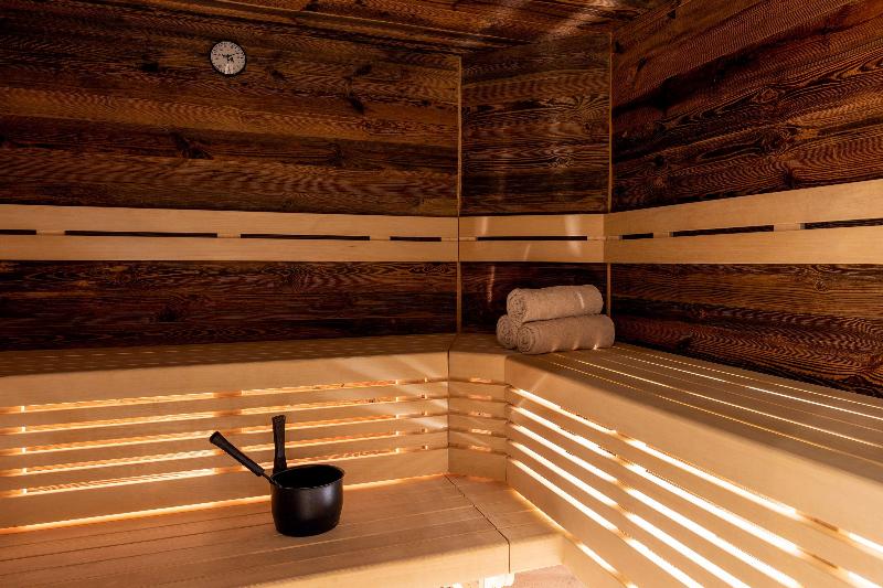 Best Western Hotel & SPA Coeur De Cassis image