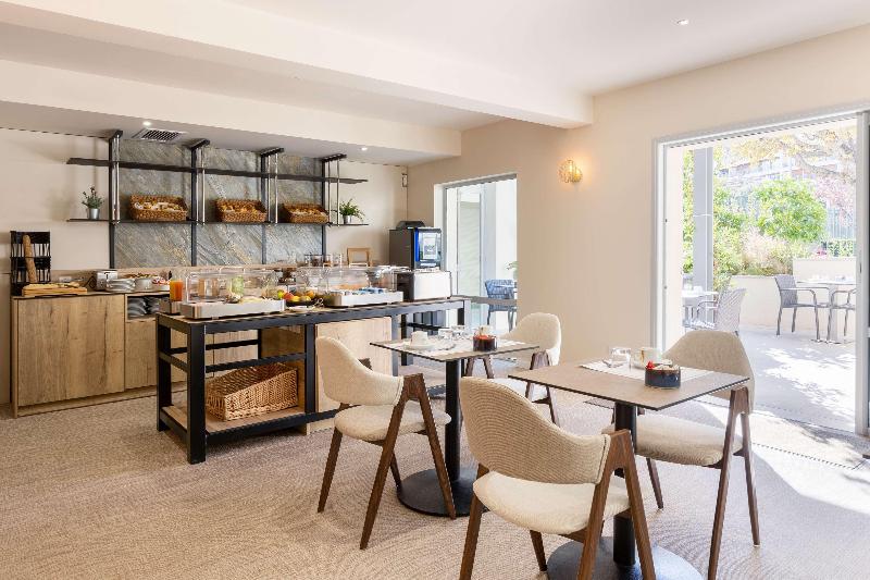 Best Western Hotel & SPA Coeur De Cassis image