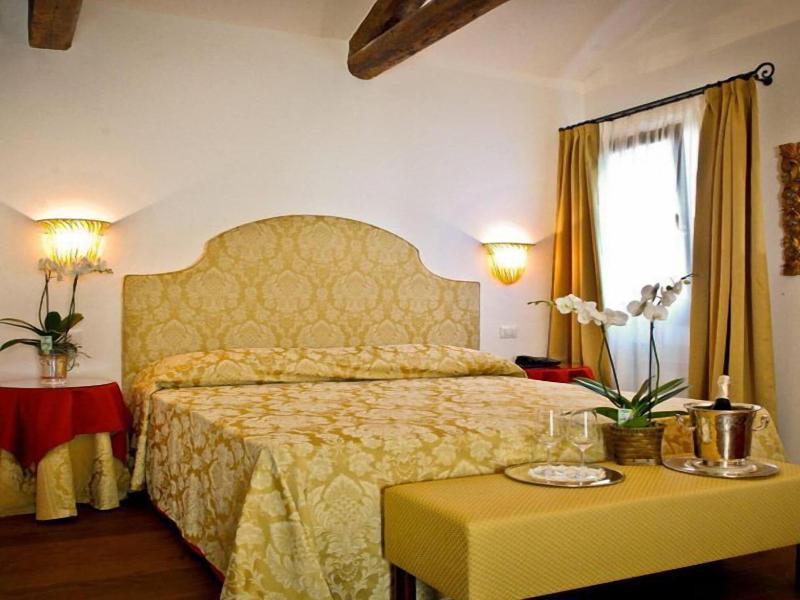 Ca Dei Polo image