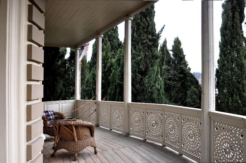 Tekla Palace image