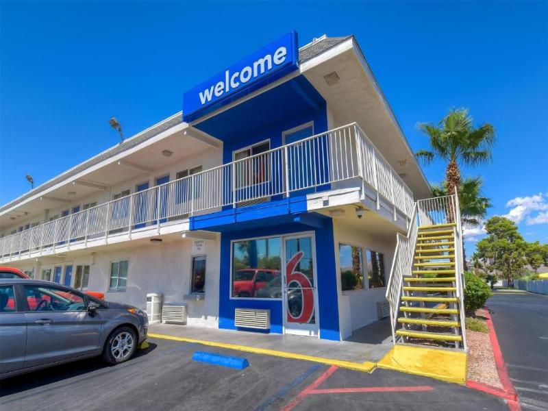 Motel 6 Las Vegas, Nv - Boulder Hwy image