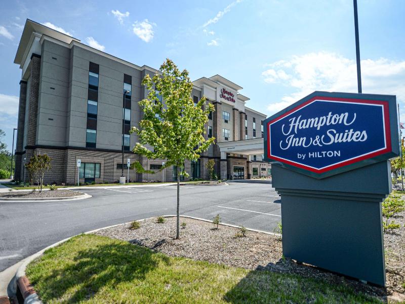 Hampton Inn & Suites By Hilton Lenoir image